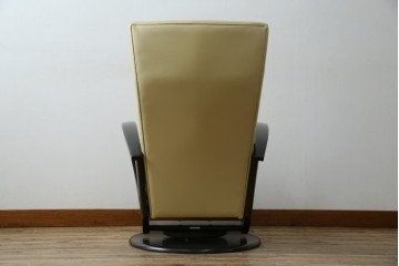 中古　美品　カリモク家具(karimoku)オリジナルブランド　限定店舗のみ取扱品　ディレトーレ(Direttore)　1人掛けソファ(R-070006)