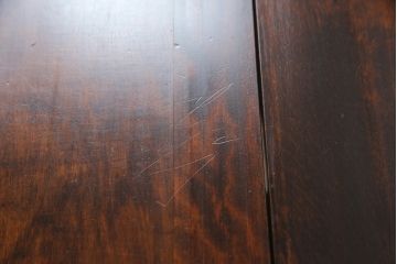 和製ビンテージ　国産　民芸家具　古潭シリーズ　クラシカルな佇まいが魅力のライティングビューロー(簿記机、ワークデスク、在宅用、在宅ワーク用、引き出し、収納棚、戸棚、ヴィンテージ)(R-070007)