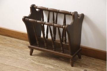 和製ビンテージ　ナラ材　飛騨産業　キツツキマーク　挽物のデザインがおしゃれなマガジンラック(本立て、収納、ヴィンテージ)(R-070009)