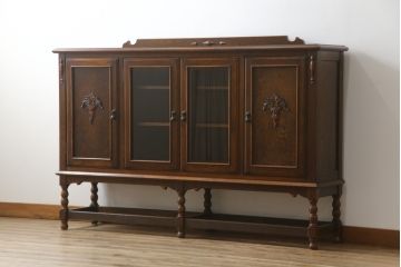 中古　三越家具(現カントリーハウス)　Brugge(ブルージュ)　希少な廃版品　クラシカルな空間づくりにぴったりなサイドボード(収納棚、飾り棚、戸棚、サイドボード、サイドキャビネット、本箱、ブックケース)(R-070012)