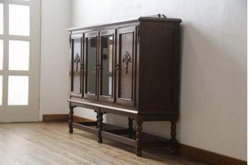 中古　三越家具(現カントリーハウス)　Brugge(ブルージュ)　希少な廃版品　クラシカルな空間づくりにぴったりなサイドボード(収納棚、飾り棚、戸棚、サイドボード、サイドキャビネット、本箱、ブックケース)(R-070012)