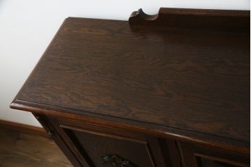 中古　三越家具(現カントリーハウス)　Brugge(ブルージュ)　希少な廃版品　クラシカルな空間づくりにぴったりなサイドボード(収納棚、飾り棚、戸棚、サイドボード、サイドキャビネット、本箱、ブックケース)(R-070012)