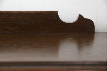 中古　三越家具(現カントリーハウス)　Brugge(ブルージュ)　希少な廃版品　クラシカルな空間づくりにぴったりなサイドボード(収納棚、飾り棚、戸棚、サイドボード、サイドキャビネット、本箱、ブックケース)(R-070012)