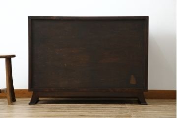 中古　美品　松本民芸家具　どこかレトロな雰囲気も感じる90型茶タンス(サイドボード、戸棚、収納棚)(定価約44万円)(R-070056)