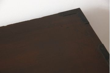 和製アンティーク　三方欅(ケヤキ)材　重厚感のある佇まいが魅力の松本帳場箪笥(時代箪笥、和タンス、収納たんす、整理タンス、引き出し)(R-070065)