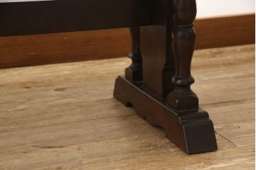 和製ビンテージ　松本民芸家具　安川型卓　レアな逸品!凝った脚のデザインが印象的なローテーブル(センターテーブル、リビングテーブル、カフェテーブル、コーヒーテーブル、作業台、ヴィンテージ)(R-070066)