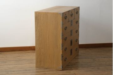 中古　老舗　桐屋田中の加茂総桐箪笥(並厚、チェスト、桐たんす、和タンス、衣装箪笥)(R-070114)