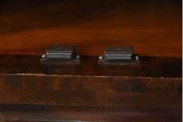中古　北海道民芸家具　HM160K　洗練された佇まいが上品な食器棚(本箱、収納棚、飾り棚、キャビネット)(R-070146)
