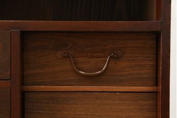 和製アンティーク　高級品!!　前面桑(クワ)材　黒柿材　桐材　銅金具と漆絵が美しく上品な小箪笥(収納タンス、小物収納、引き出し、時代箪笥、和たんす、サイドチェスト)(R-070150)