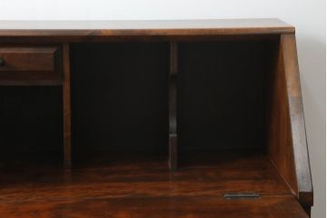 中古　松本民芸家具　上品な雰囲気漂うライティングビューロー(ワークデスク、簿記机、在宅用、在宅ワーク用、収納棚、戸棚、サイドキャビネット)(R-070167)