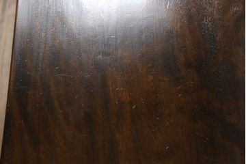 中古　松本民芸家具　厚みのある一枚板を座面に使ったスピンドルバックベンチ(長椅子)(R-070168)