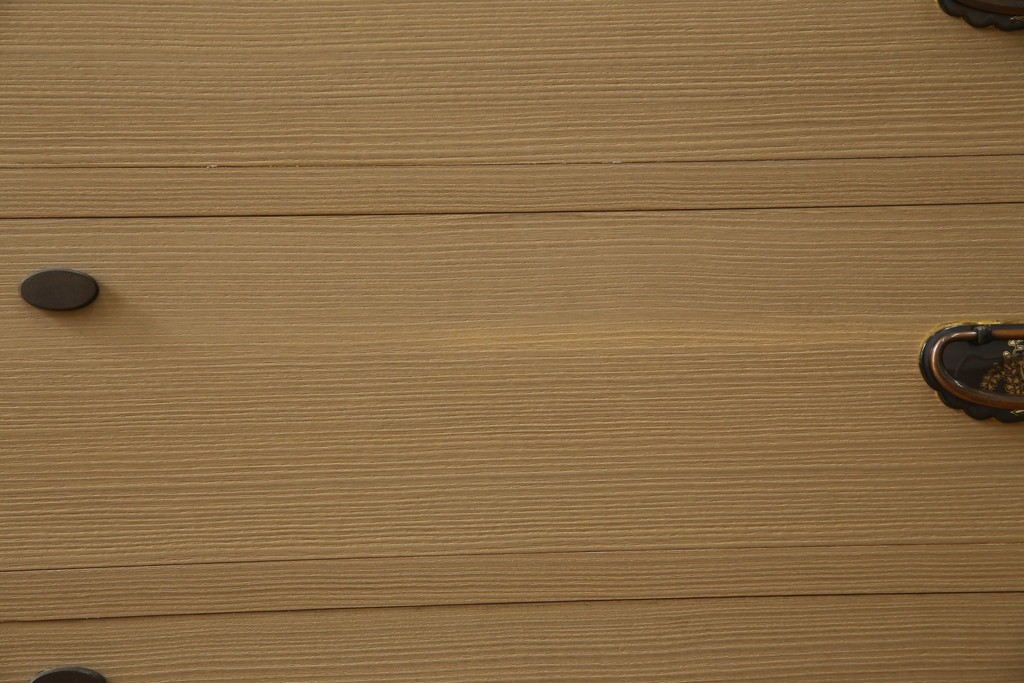 中古　美品　国産　高級　黒檀(コクタン)材　上質な和モダン空間を演出する総桐箪笥　(R-070174)