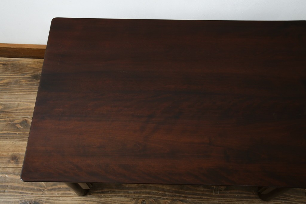 中古　美品　松本民芸家具　柳型茶卓A　慎ましさの中に個性が光るローテーブル　定価約17万円　(R-070178)