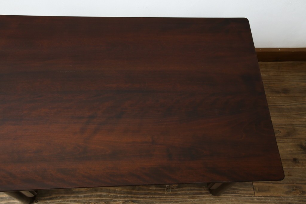 中古　美品　松本民芸家具　柳型茶卓A　慎ましさの中に個性が光るローテーブル　定価約17万円　(R-070178)