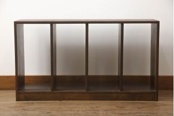 和製アンティーク　昭和レトロ　シンプルなデザインが取り入れやすい本棚(本立て、オープンラック、ブックシェルフ)(R-070179)
