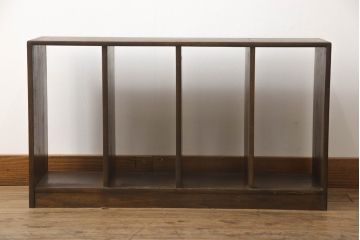 和製アンティーク　昭和レトロ　シンプルなデザインが取り入れやすい本棚(本立て、オープンラック、ブックシェルフ)(R-070179)