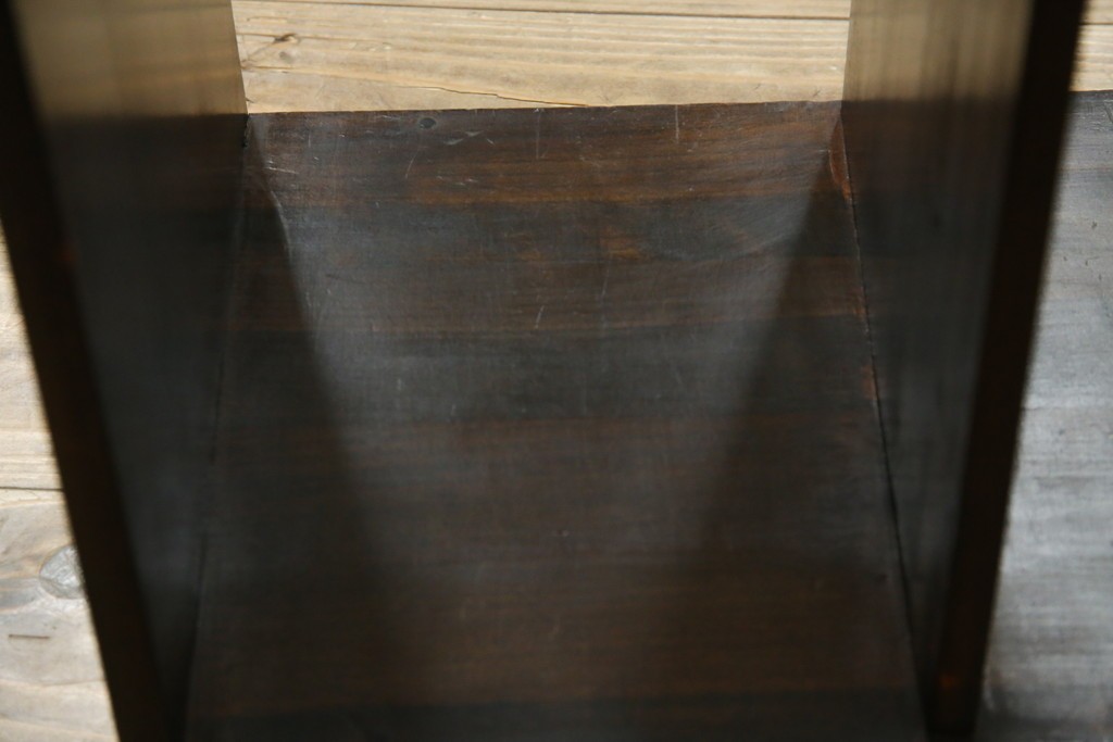 和製アンティーク　昭和レトロ　シンプルなデザインが取り入れやすい本棚　(R-070181)