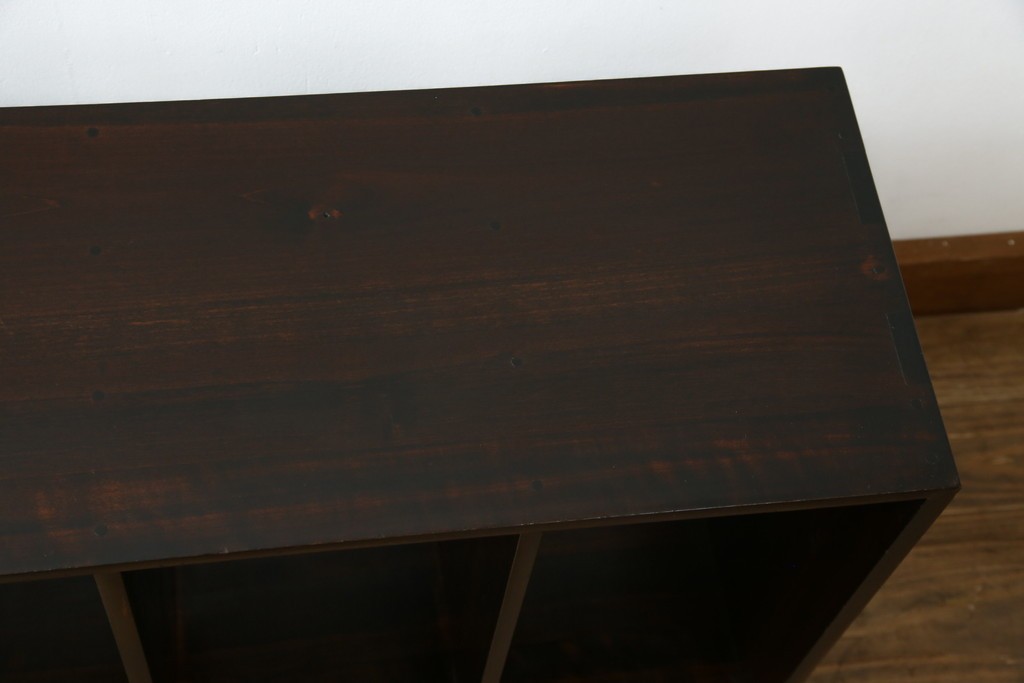 和製アンティーク　昭和レトロ　シンプルなデザインが取り入れやすい本棚　(R-070181)