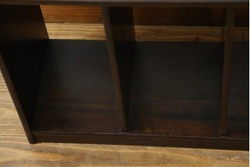 和製アンティーク　昭和レトロ　シンプルなデザインが取り入れやすい本棚　(R-070181)