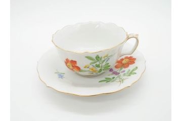ドイツ　マイセン　Meissen　ベーシックフラワー　二つ花　ティータイムが華やかになるティーカップ&ソーサー2客セット(洋食器、C&S)(R-070193)