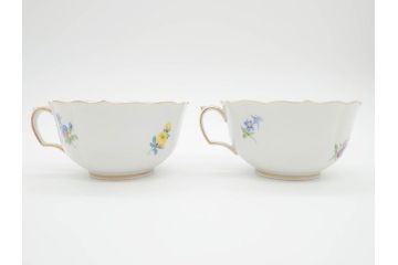 ドイツ　マイセン　Meissen　ベーシックフラワー　二つ花　ティータイムが華やかになるティーカップ&ソーサー2客セット(洋食器、C&S)(R-070193)