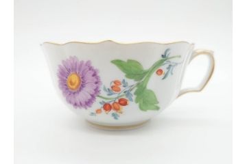 ドイツ　マイセン　Meissen　ベーシックフラワー　二つ花　ティータイムが華やかになるティーカップ&ソーサー2客セット(洋食器、C&S)(R-070193)