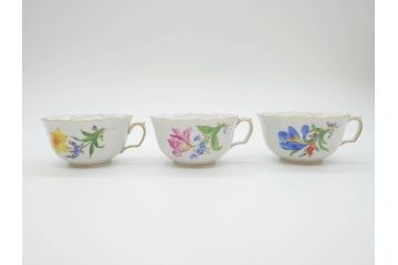 ドイツ　マイセン　Meissen　ベーシックフラワー　二つ花　ティータイムが華やかになるティーカップ&ソーサー3客セット(洋食器、C&S)(R-070195)