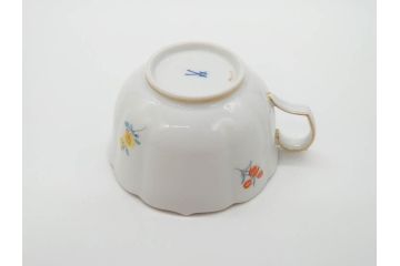 ドイツ　マイセン　Meissen　ベーシックフラワー　二つ花　ティータイムが華やかになるティーカップ&ソーサー3客セット(洋食器、C&S)(R-070195)