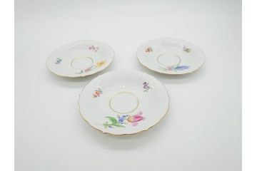 ドイツ　マイセン　Meissen　ベーシックフラワー　二つ花　ティータイムが華やかになるティーカップ&ソーサー3客セット(洋食器、C&S)(R-070195)