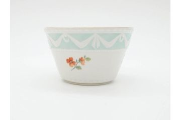 ベルリン　KPM(ベルリン王立磁器製陶所)　KURLAND　クアランド　クラシックな雰囲気溢れるティーカップ&ソーサー3客セット(ケーピーエムベルリン、C&S、王笏、洋食器)(R-070196)