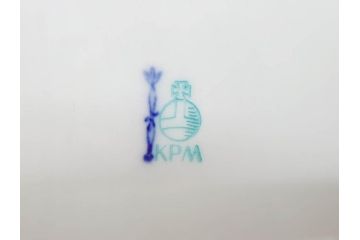 ベルリン　KPM(ベルリン王立磁器製陶所)　KURLAND　クアランド　クラシックな雰囲気が素敵なプレート3枚セット(ケーピーエムベルリン、王笏、皿、洋食器)(R-070199)