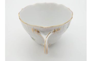 ドイツ　マイセン　Meissen　ベーシックフラワー　五つ花　繊細なデザインが上品な雰囲気を醸し出すティーカップ&ソーサー2客セット(洋食器、C&S)(R-070201)