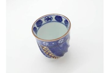 松谷窯　叶松谷(道夫)　捻祥瑞意 古紋金箔散　多様なデザインが目を惹く湯呑み(共箱付き、湯のみ、和食器)(R-070216)