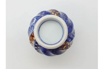 松谷窯　叶松谷(道夫)　捻祥瑞意 古紋金箔散　多様なデザインが目を惹く湯呑み(共箱付き、湯のみ、和食器)(R-070216)