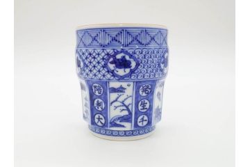 松谷窯　叶松谷(道夫)　祥瑞意　馬画削　多様なデザインが目を惹く湯呑み(五良大甫呉祥瑞造、共箱付き、湯のみ、和食器)(R-070217)