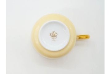 大倉陶園(OKURA、OAC)　色蒔き(クリーム)　シンプルながら上品な雰囲気を醸し出すモーニングカップ&ソーサー(洋食器、C&S、箱付き)(R-070219)