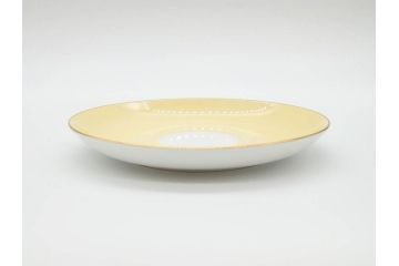 大倉陶園(OKURA、OAC)　色蒔き(クリーム)　シンプルながら上品な雰囲気を醸し出すモーニングカップ&ソーサー(洋食器、C&S、箱付き)(R-070219)