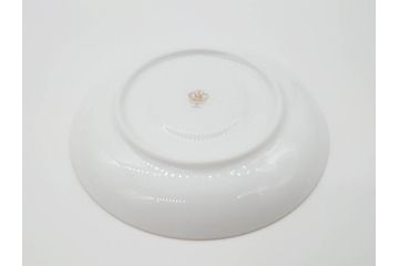 大倉陶園(OKURA、OAC)　色蒔き(クリーム)　シンプルながら上品な雰囲気を醸し出すモーニングカップ&ソーサー(洋食器、C&S、箱付き)(R-070219)
