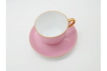 大倉陶園(OKURA、OAC)　色蒔き(ピンク)　シンプルながら上品な雰囲気を醸し出すモーニングカップ&ソーサー(洋食器、C&S、箱付き)(R-070220)