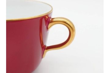 大倉陶園(OKURA、OAC)　色蒔き(マロン)　シンプルながら上品な雰囲気を醸し出すモーニングカップ&ソーサー(洋食器、C&S、箱付き、マローネ、マルーン)(R-070222)