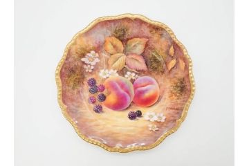イギリス　ROYAL WORCESTER(ロイヤルウースター)　ペインテッドフルーツ　モモ　約20cm　一つ一つ丁寧に絵付けされた意匠が美しいプレート(ハンドペイント、箱付き、洋食器、皿、もも、桃)(R-070223)