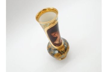 ドイツ　アッカーマン&フリッツ(Ackermann&Fritze)　金彩　ハンドペイント　繊細なデザインが優美な印象を放つフラワーベース(gute Nacht、花器、花瓶、花入)(R-070227)