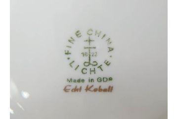 東ドイツ　リヒテ社　Lichte Echt Kobalt　金彩　コバルト　落ち着いた紺色に金の装飾が美しいカップ&ソーサー6客セット(洋食器、C&S)(R-070231)