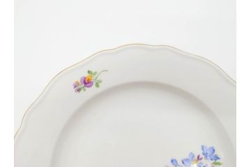 ドイツ　マイセン　Meissen　ベーシックフラワー　二つ花　優美な雰囲気が素敵なトリオセット(ティーカップ&ソーサー、プレート、皿、洋食器)(R-070232)