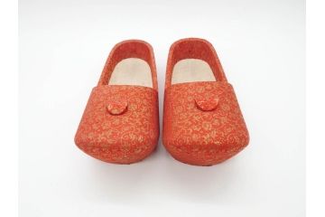 金襴張り　挿鞋(束帯、木製、履物、靴、くつ、クツ、法要、葬儀、仏具、僧侶、法衣、装束、神主)(R-070236)