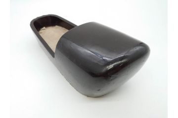 古い浅沓(束帯、木製、履物、靴、くつ、クツ、法要、葬儀、仏具、僧侶、法衣、装束、神主、衣冠、直衣、狩衣)(R-070237)