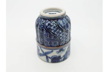 加藤利昌　清水焼　染付　祥瑞文　落ち着いた和の雰囲気にぴったりの湯呑み5客セット(和食器、湯のみ)(R-070238)