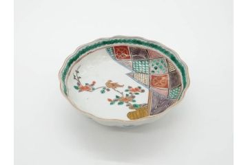 江戸〜明治期　伊万里　色絵　約16cm　5.1寸　多様な絵付けが目を惹くなます皿3枚セット(花盆、花鳥、はさみ、深皿、和食器、五寸一分)(R-070263)