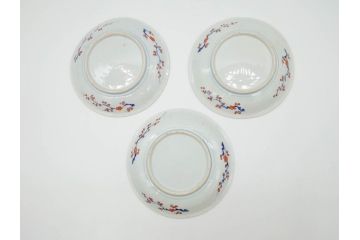 幕末　伊万里　色絵　7寸　約22cm　優雅に舞う蝶のデザインが魅力の中皿3枚セット(花蝶、鳳凰、鳥、竹、紫陽花、和食器、七寸)(R-070264)
