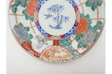 幕末　伊万里　色絵　7寸　約22cm　優雅に舞う蝶のデザインが魅力の中皿3枚セット(花蝶、鳳凰、鳥、竹、紫陽花、和食器、七寸)(R-070264)